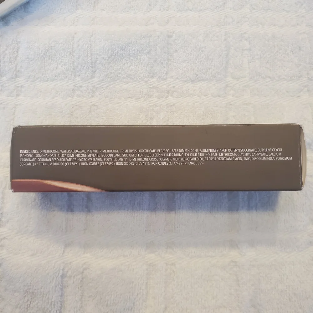 BECCA | 24 Hour Foundation - Cardamom